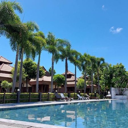 Ruenpruksa Resort Prachuap Khiri Khan Zewnętrze zdjęcie