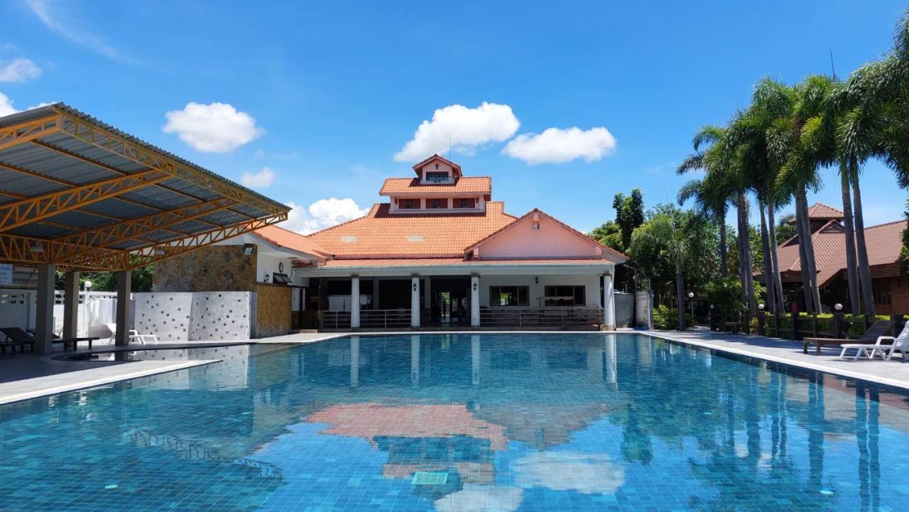 Ruenpruksa Resort Prachuap Khiri Khan Zewnętrze zdjęcie
