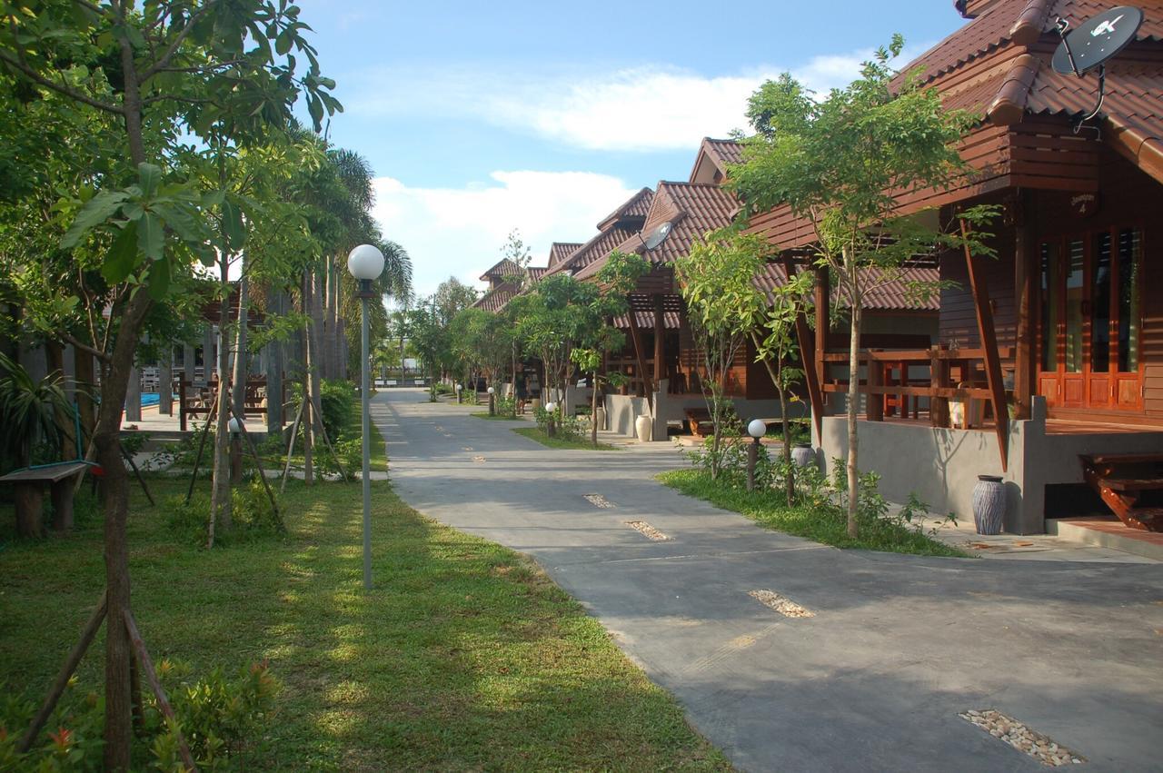 Ruenpruksa Resort Prachuap Khiri Khan Zewnętrze zdjęcie