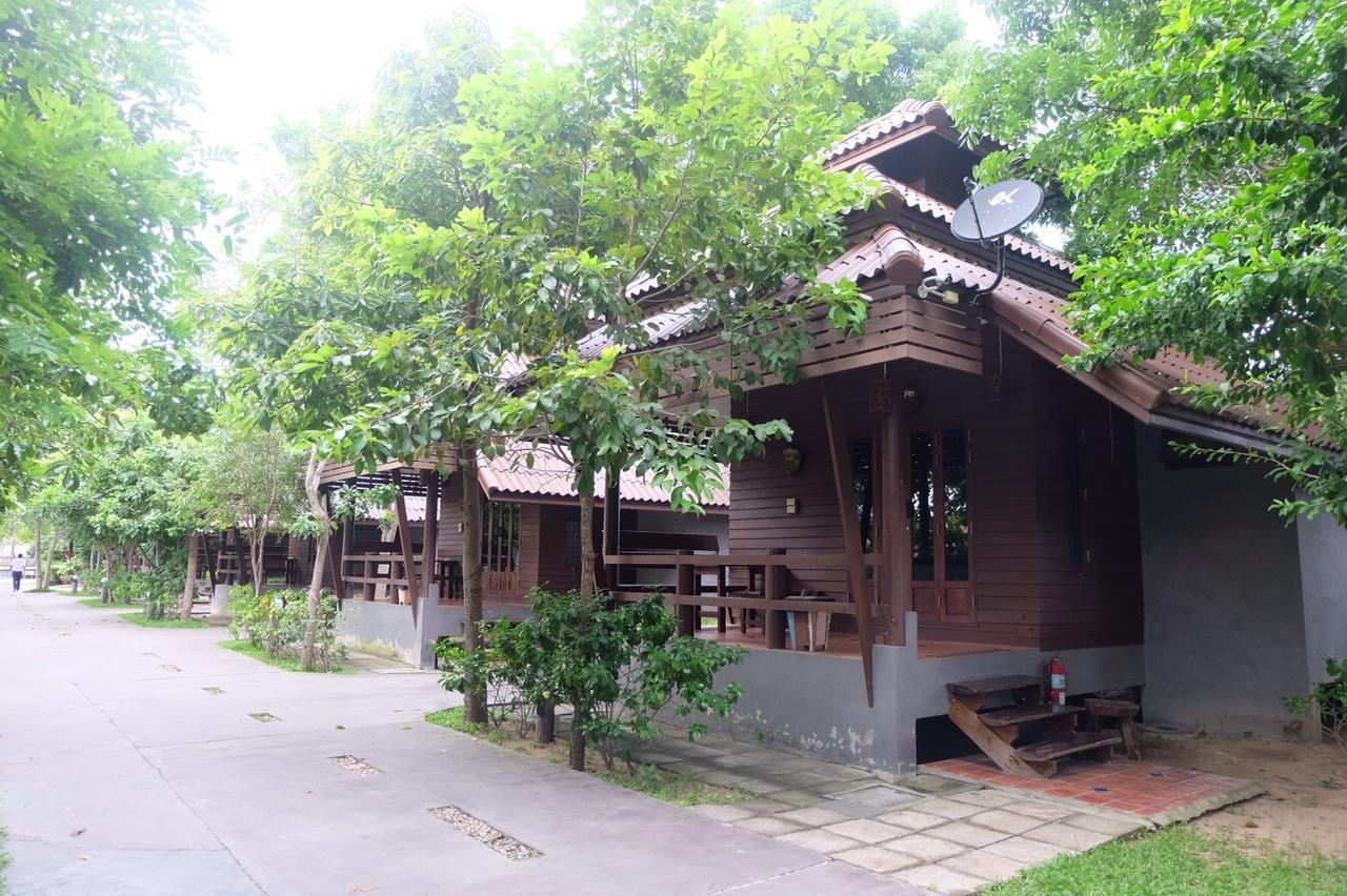 Ruenpruksa Resort Prachuap Khiri Khan Zewnętrze zdjęcie